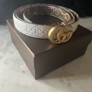 Gucci belt